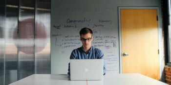 Le recru­teur indé­pen­dant : une acti­vité en plein développement