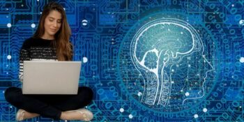 Comment rédi­ger effi­ca­ce­ment une descrip­tion de poste avec ChatGPT