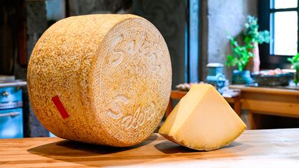 Sans herbe fraîche, le fromage n’aura plus le même goût